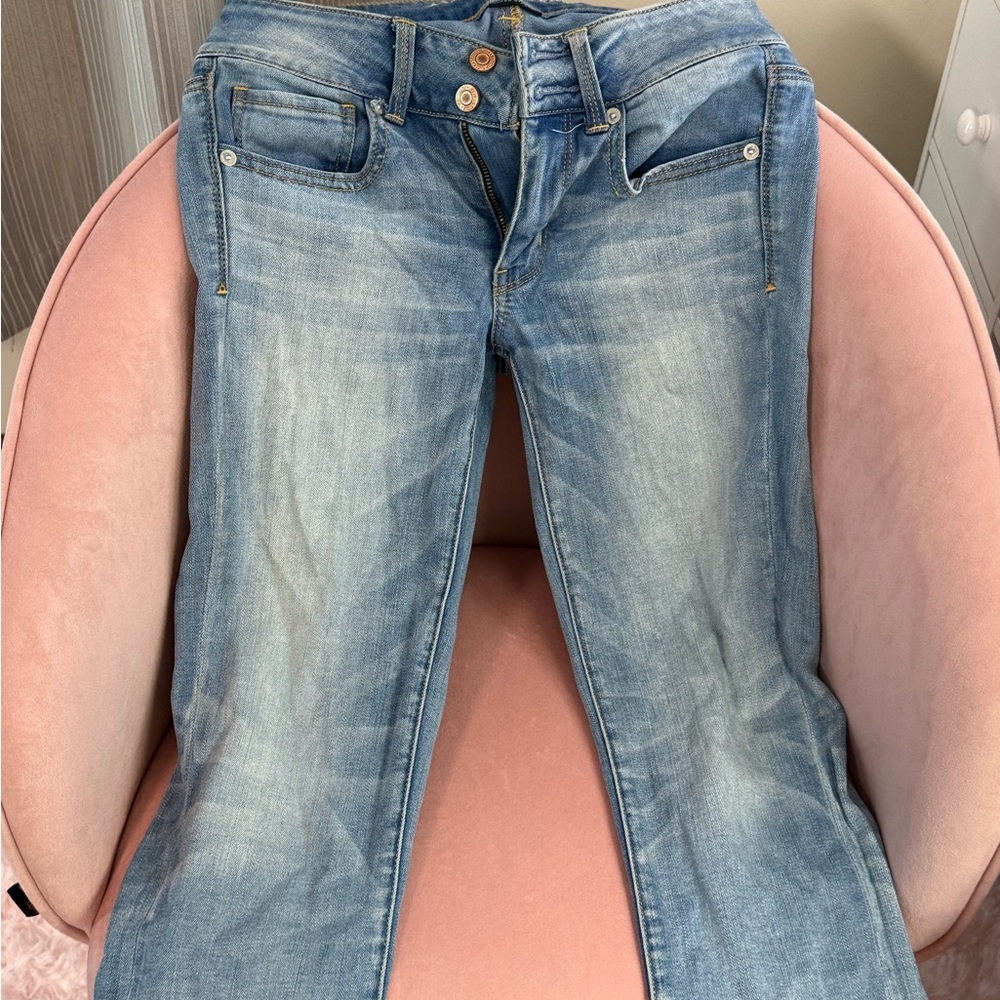American Eagle Outfitters Faded Blue Cropped Jeans